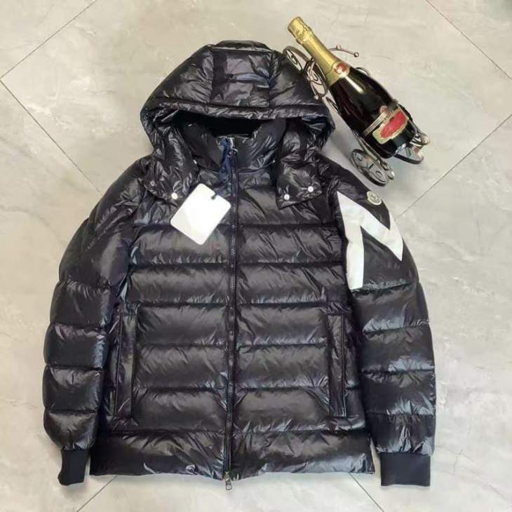 Picture of Moncler Down Jackets _SKUMonclersz1-58qx9236776